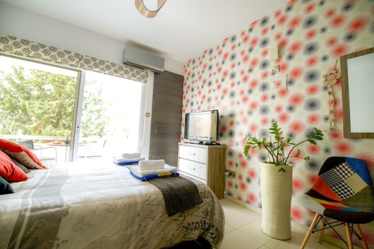 Green Valley Modern Studio Limassol Luaran gambar