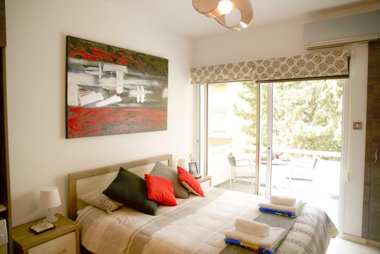 Green Valley Modern Studio Limassol Luaran gambar